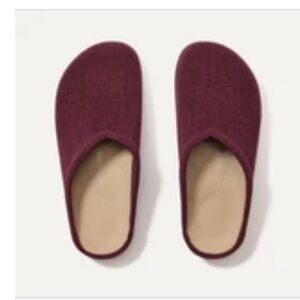 New Rothy’s ReVelvet Casual Clogs Shoes Syrah Women size 11